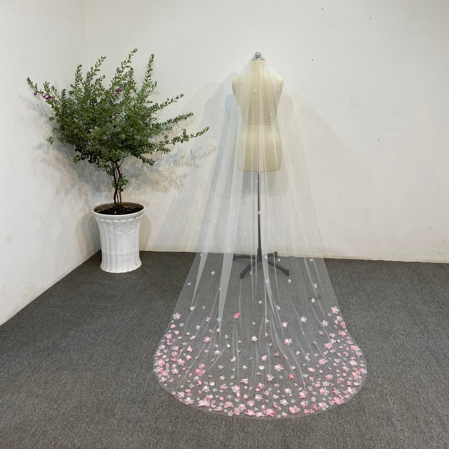 Elegant 3D Pink Flowers Wedding Veil – Handmade Bridal Accessory-Chapel Length