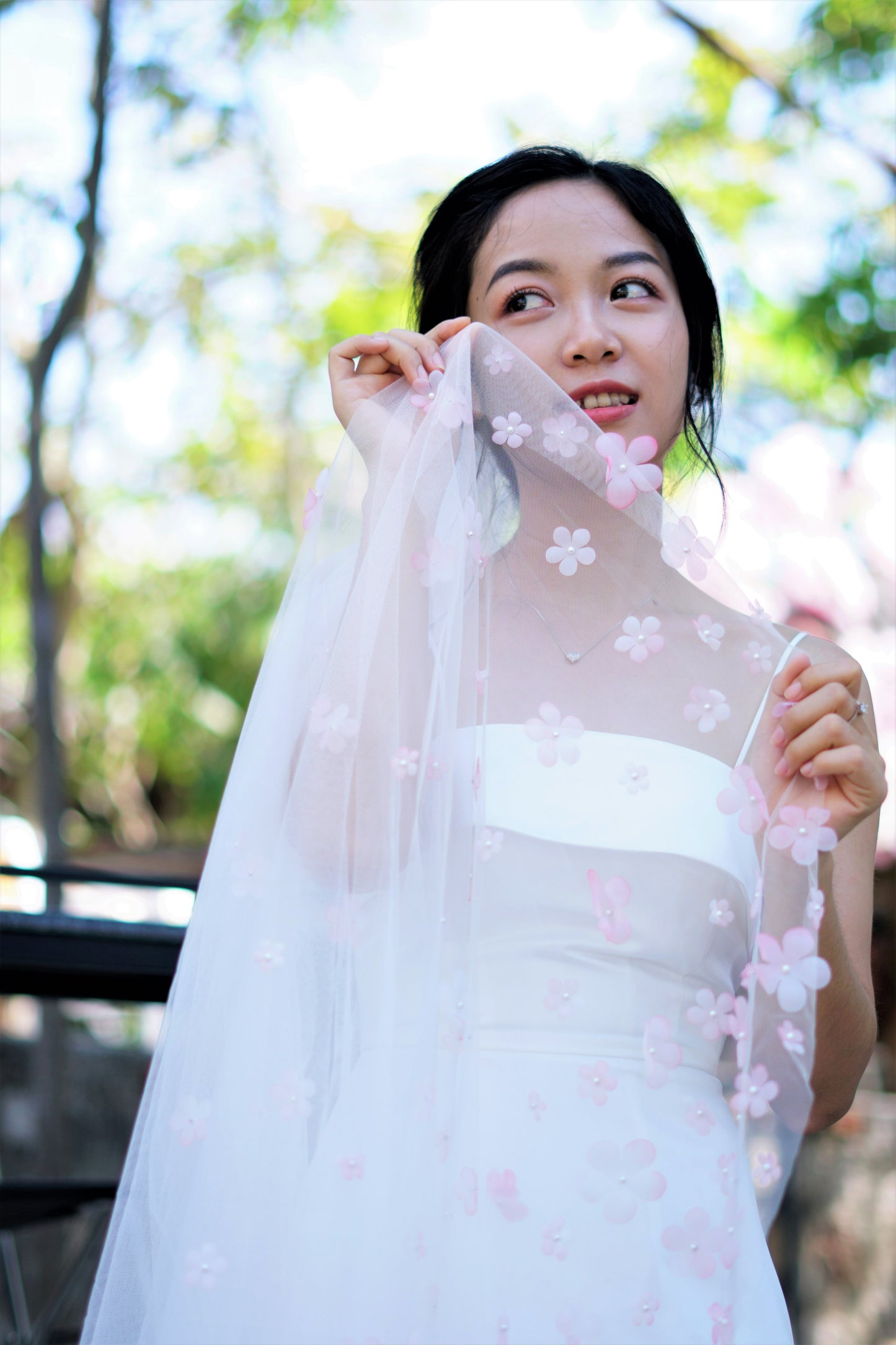 Elegant 3D Pink Flowers Wedding Veil – Handmade Bridal Accessory-Chapel Length
