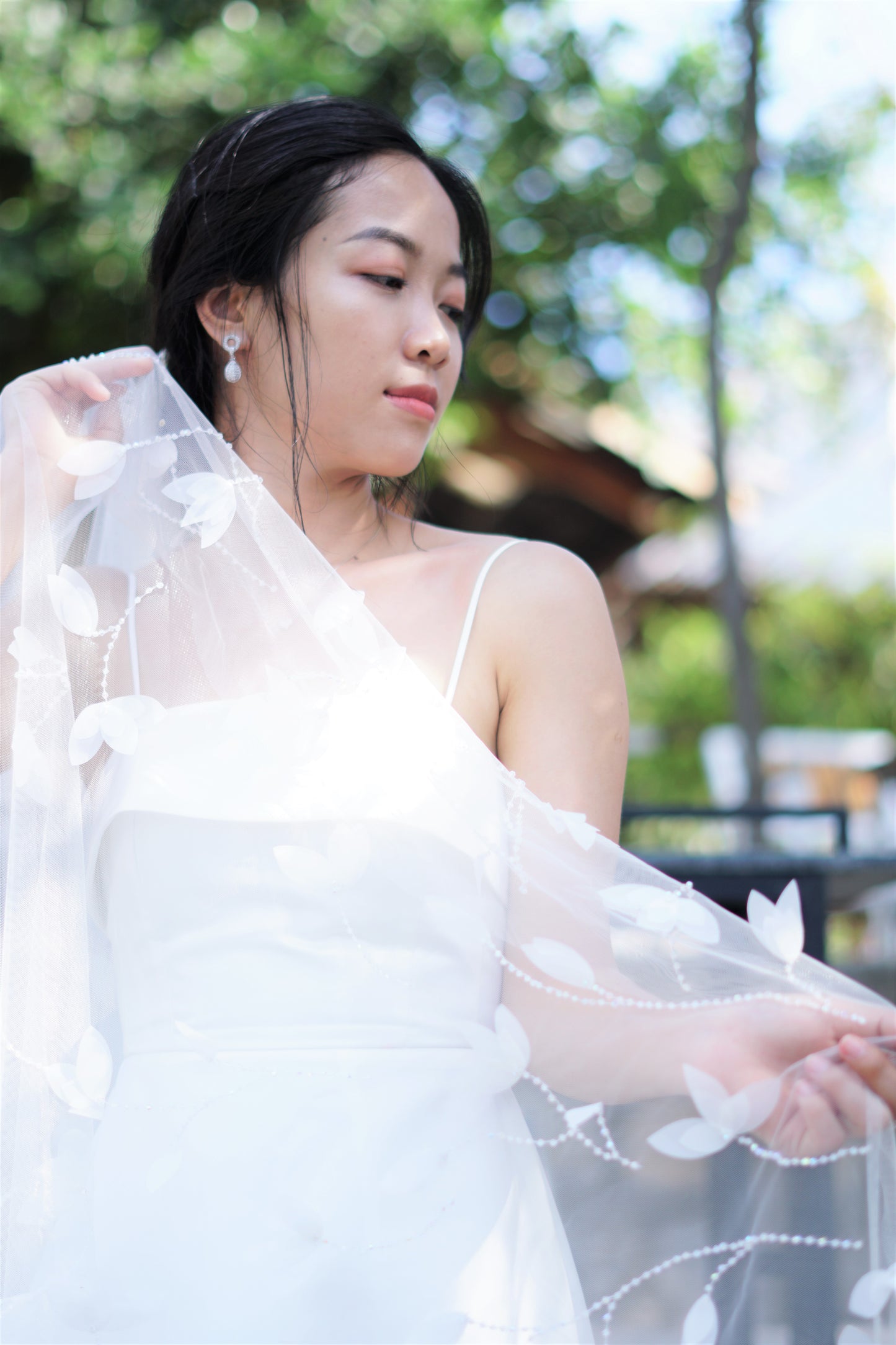 Crystal Leaf Wedding Veil | Sparkling Bridal Veil with Leaf Design | Cathedral Length
