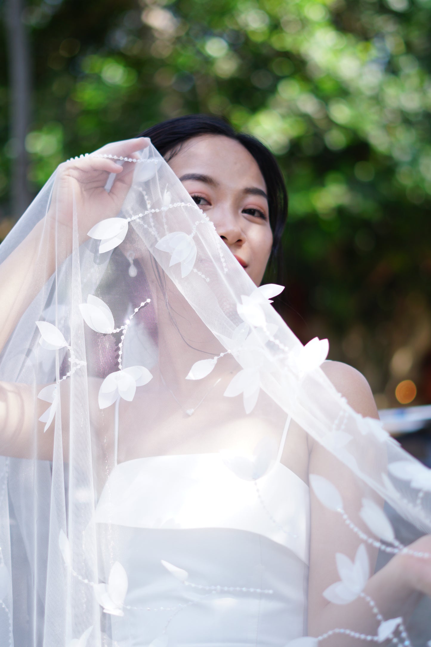 Crystal Leaf Wedding Veil | Sparkling Bridal Veil with Leaf Design | Cathedral Length