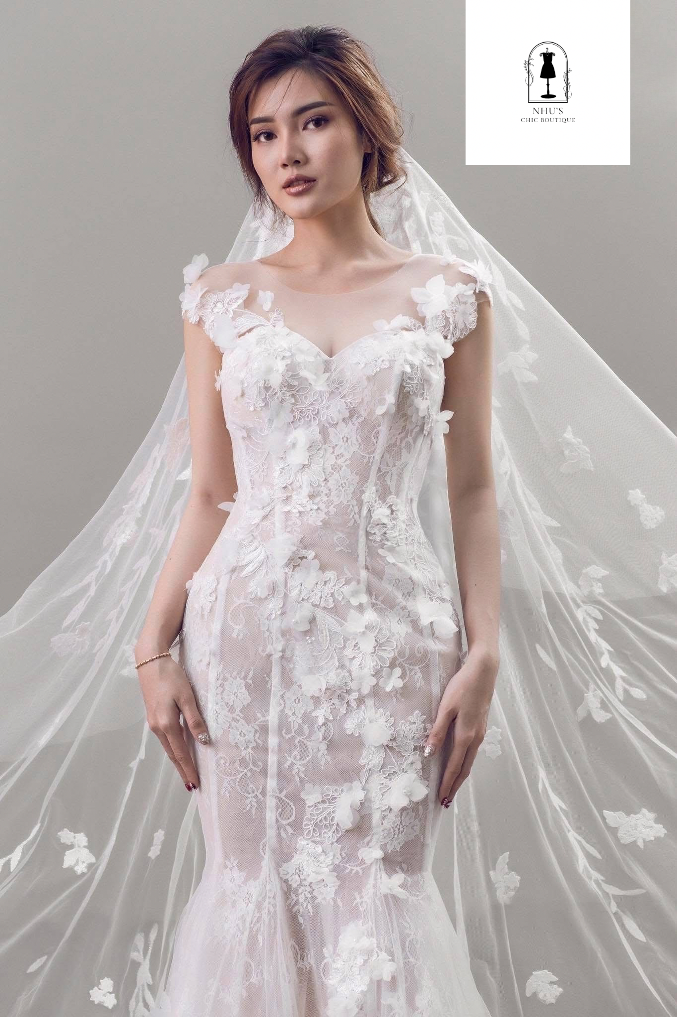 WD009 - Floral Cascade Mermaid Style Wedding Dress