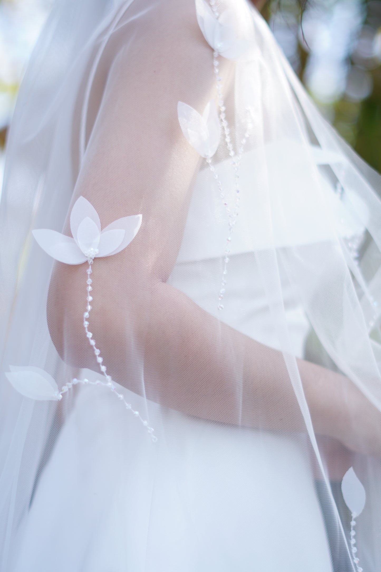 Crystal Leaf Wedding Veil | Sparkling Bridal Veil with Leaf Design